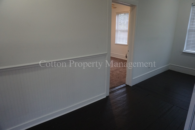 Foto del edificio - 2BR/1BA Downtown Wilmington Near Brooklyn ...