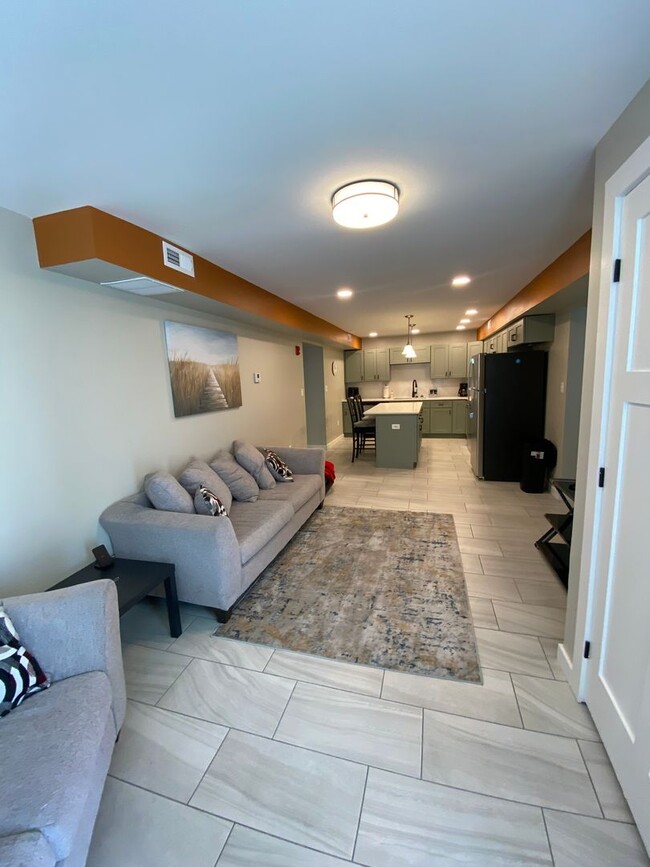 Building Photo - Corporate Housing