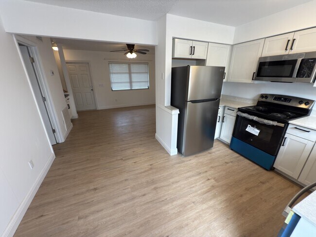 Foto del edificio - 2819 SW Cornell Ave
