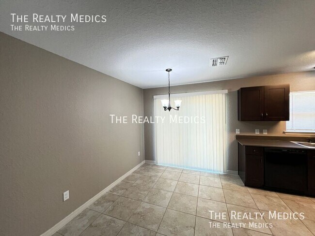 Foto del edificio - 16147 SW 17th Ave