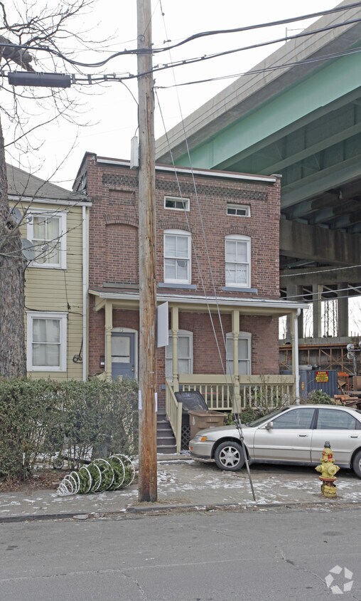 Building Photo - 15-23 Lafayette St