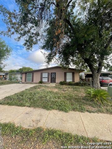 Foto principal - 6139 Lawn Valley Dr