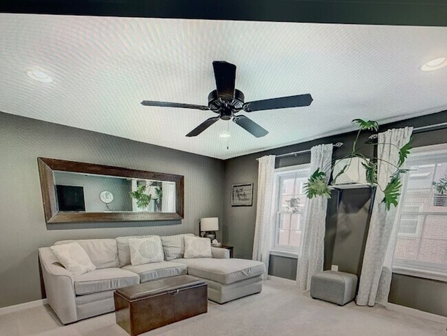 Foto del edificio - New Price!  Fed Hill Luxury Townhome  ROOFTOP DECKS!