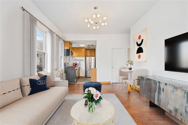 Foto principal - 500 Madison St