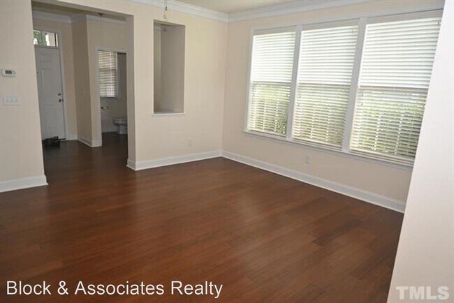 Foto del edificio - 3 br, 2.5 bath House - 1730 Whirlaway Court
