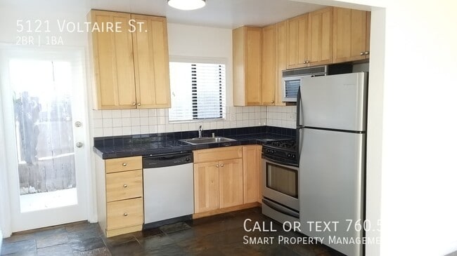 Foto del edificio - 5121 Voltaire St