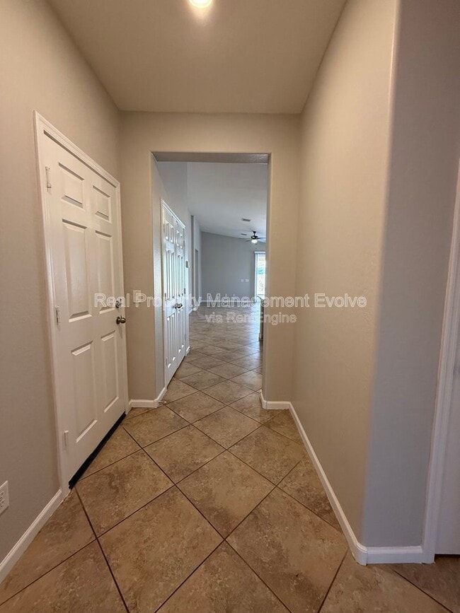 Photo - 13014 W Lamar Rd House