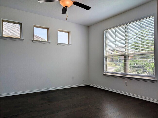 Building Photo - 1344 Ridge Runner Dr