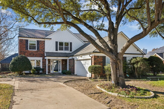 "Coming Soon! Spacious 4-Bedroom, 2.5-Bath Living Meets Storybook Backyard Charm!" - "Coming Soon! Spacious 4-Bedroom, 2.5-Bath Living Meets Storybook Backyard Charm!" Apartment