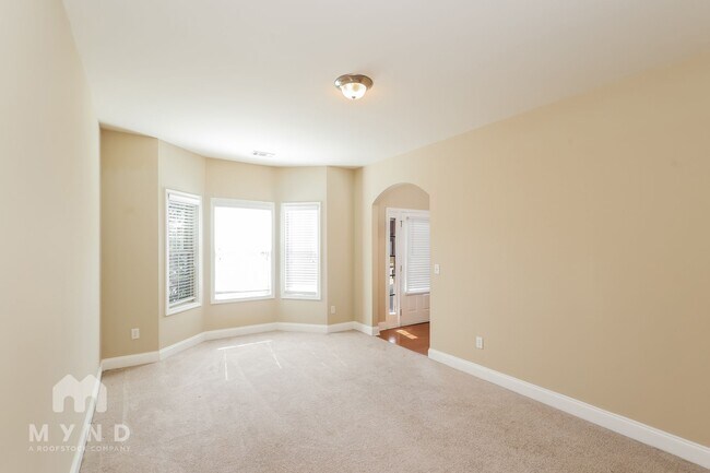 Foto del edificio - 5581 Dendy Trace