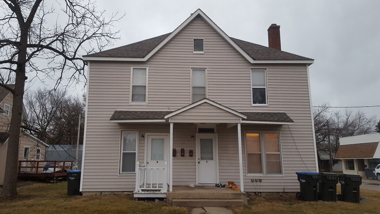 515 E Pierce St., Apt.A Unit A, Kirksville, MO 63501 Apartments in