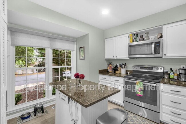Building Photo - 4328 Gypsy Ct