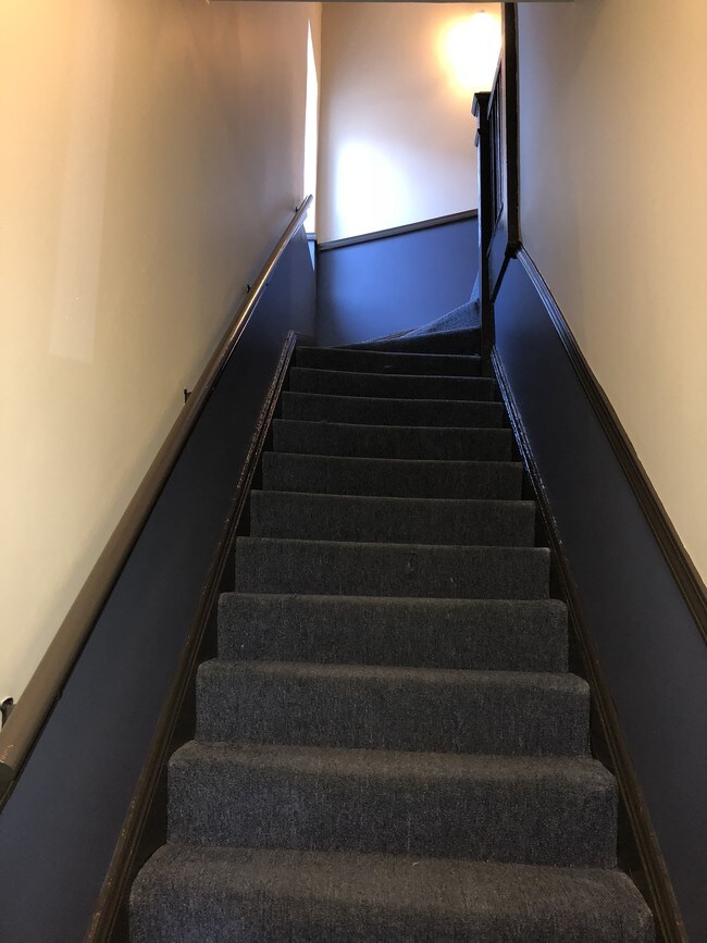 Photo - 4242 W Adams St
