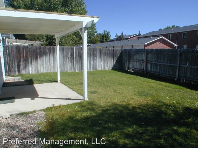 Foto del edificio - 4611 Cottage Ln