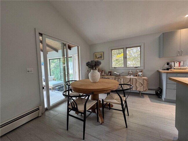 Building Photo - 15 Bliss Mine Rd