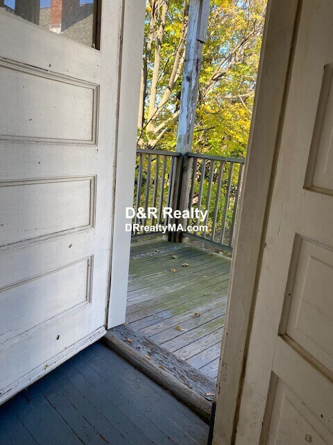 Building Photo - 16A Austin St