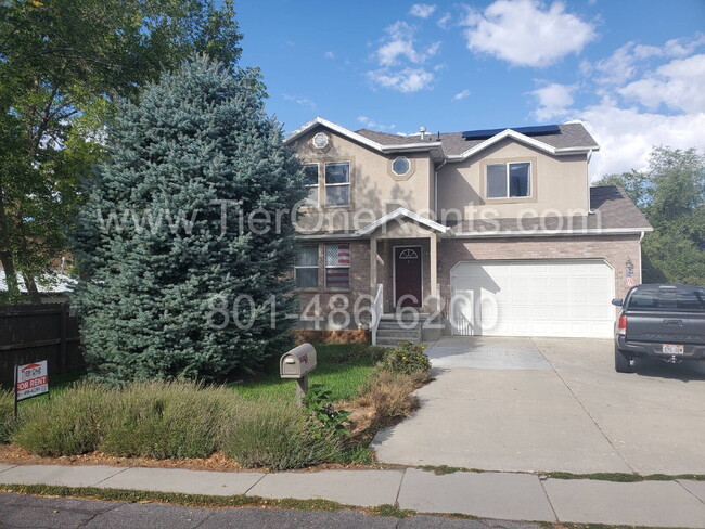 NO DEPOSIT option available for qualified ... - NO DEPOSIT option available for qualified ... Apartment