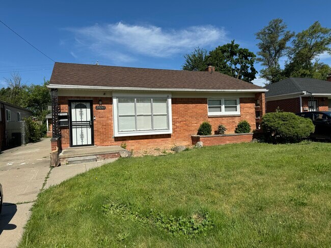 Building Photo - 20261 Burt Rd