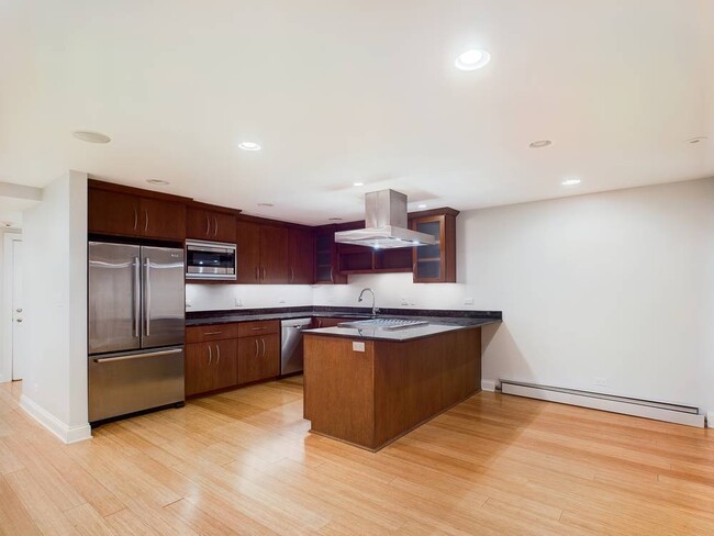Foto del edificio - 632 W Barry Ave