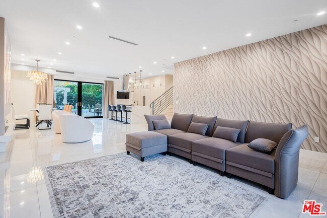 Foto del edificio - 14840 Otsego St