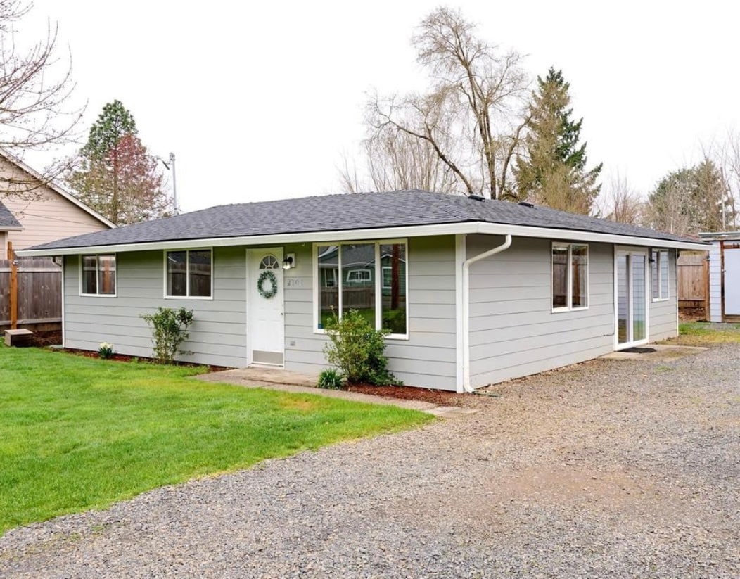 2308 Harding St, Sweet Home, OR 97386 House Rental in Sweet Home, OR