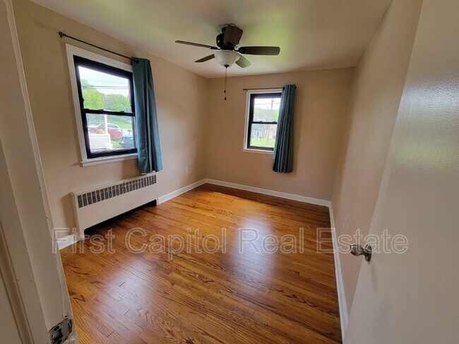 Foto del edificio - 2056 N Sherman St