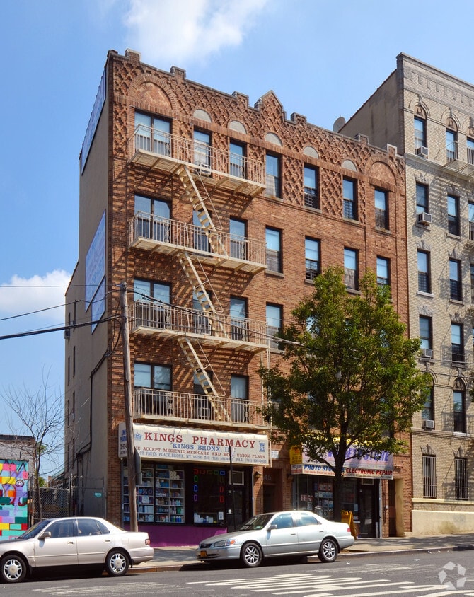 Primary Photo - 545 St Pauls Pl
