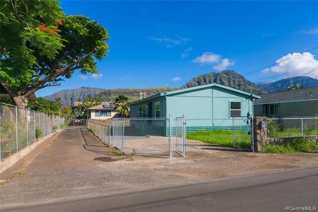 Building Photo - 85-64 Lualualei Homestead Rd