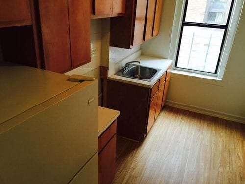 Foto principal - 3204 Kingsbridge Ave