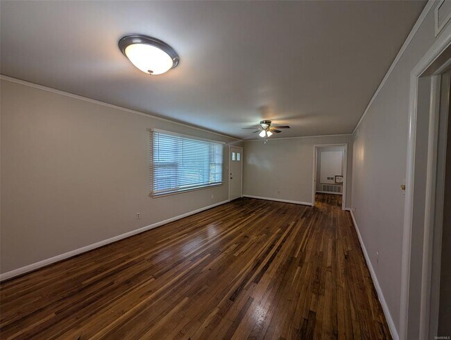 Building Photo - 744 Duval Dr
