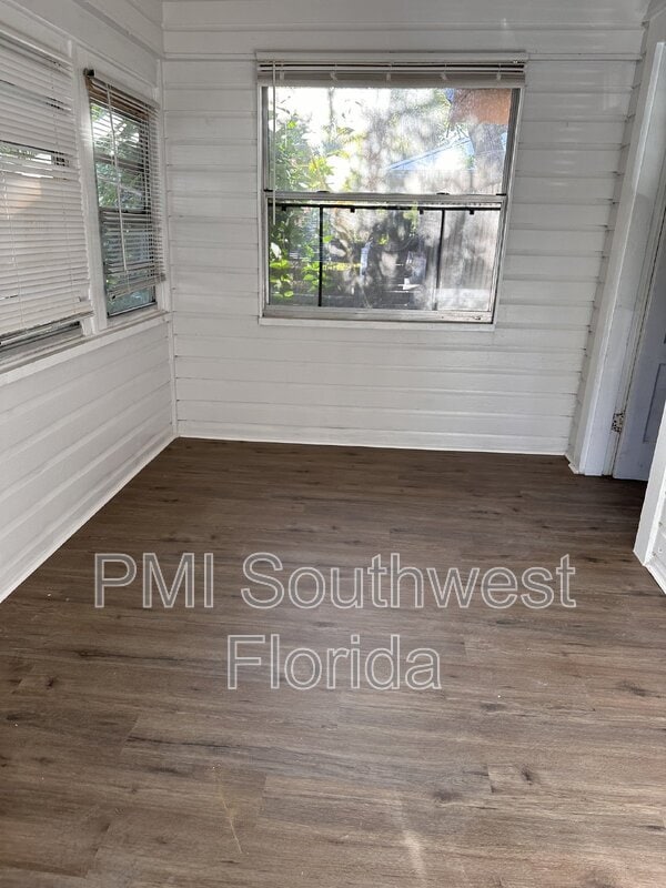 Foto del edificio - 1764 Laurel St