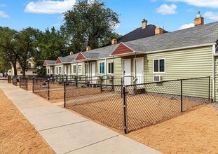 Building Photo - 135 S 10th St