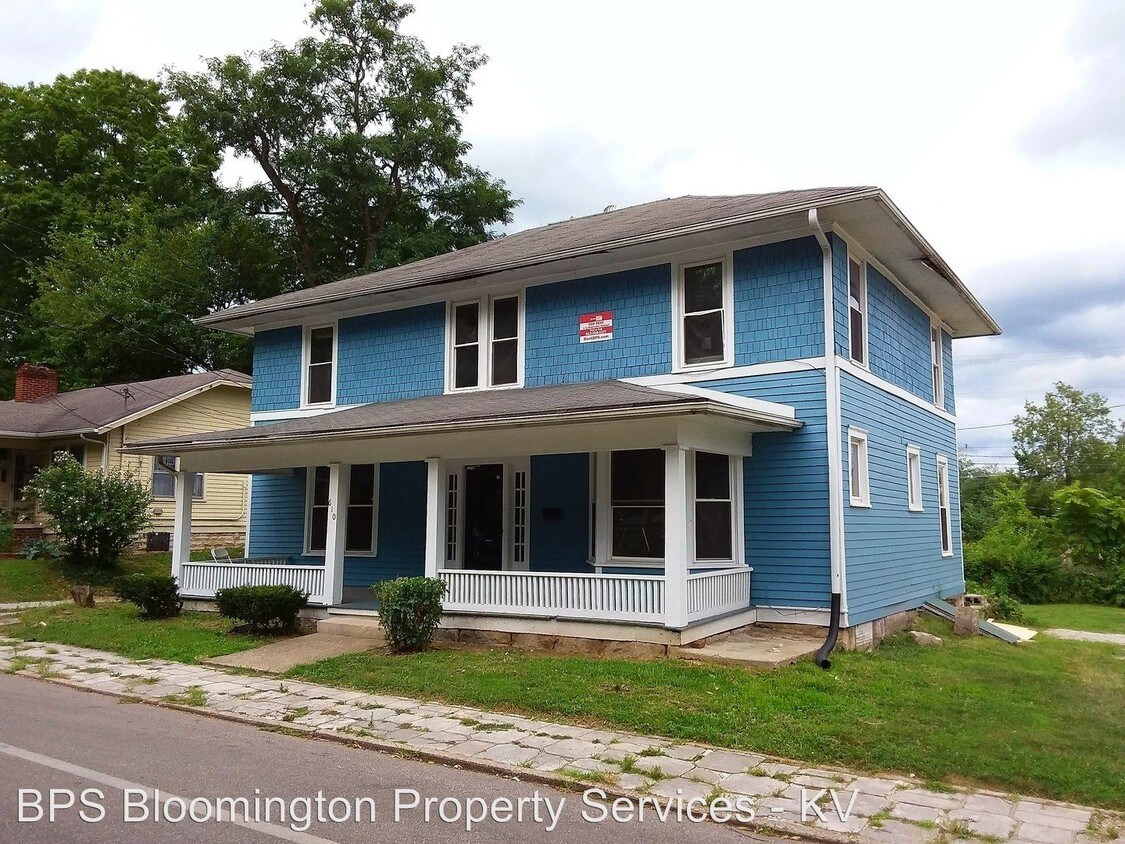 Primary Photo - 6 br, 3 bath Apartment - 610 N Lincoln St
