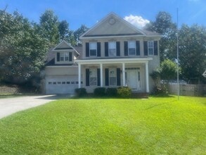Building Photo - 832 Prairie Ln