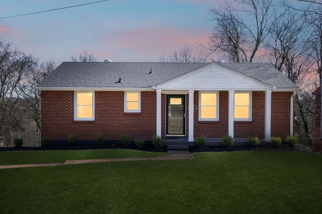 Building Photo - Prime East Nashville Rental | 3BR Home Minutes to Downtown & Greenway