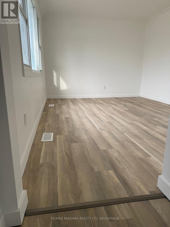 Building Photo - 8006 Paddock Trail Dr