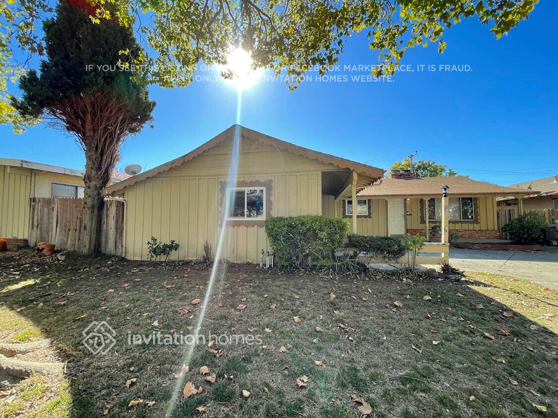 Primary Photo - 1445 Delwood St