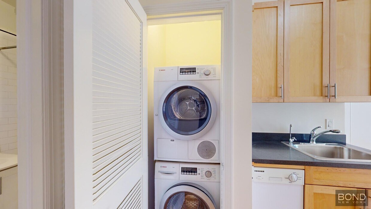 Foto principal - 117 E 89th St