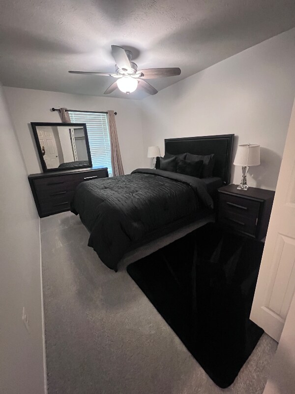 Foto del edificio - 1013 Copperfield Ct