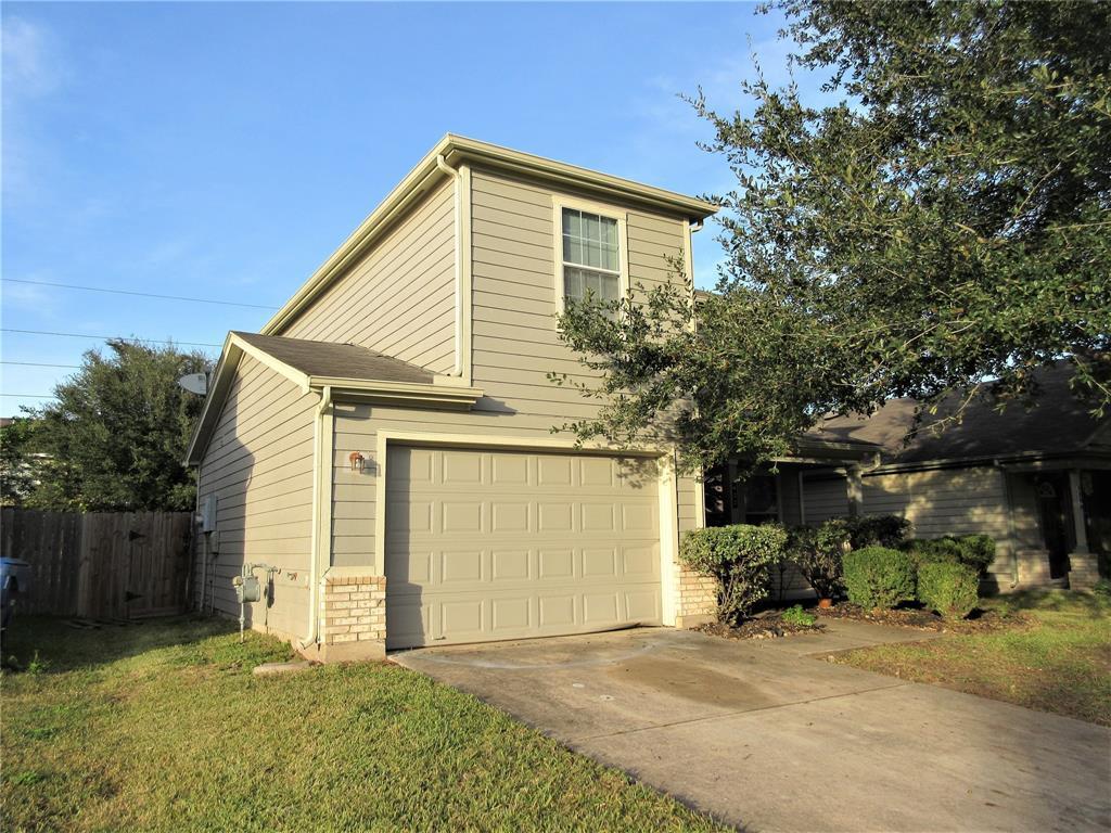Foto principal - 822 Grand Plains Dr