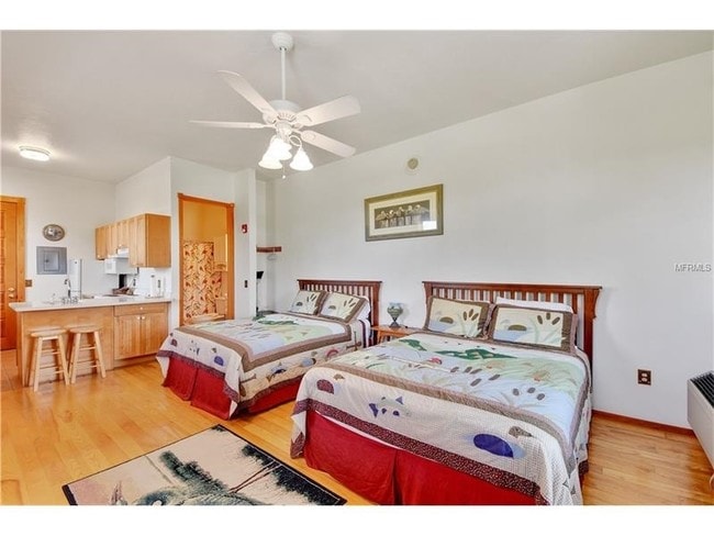 Diseño de interior - 1350 S Canoe Creek Rd