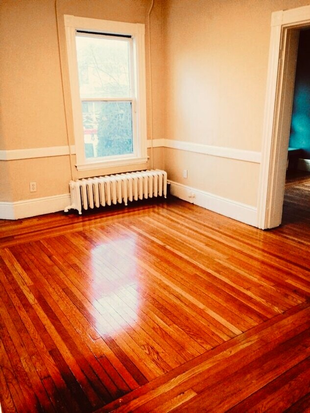 Foto principal - 160 Franklin St