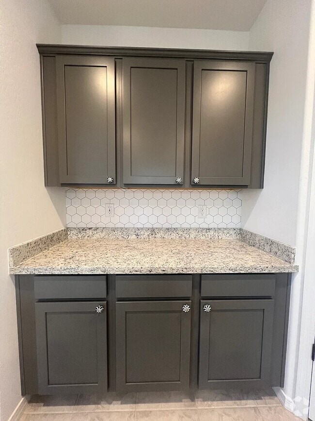 Building Photo - 5222 W Hardtack Trl