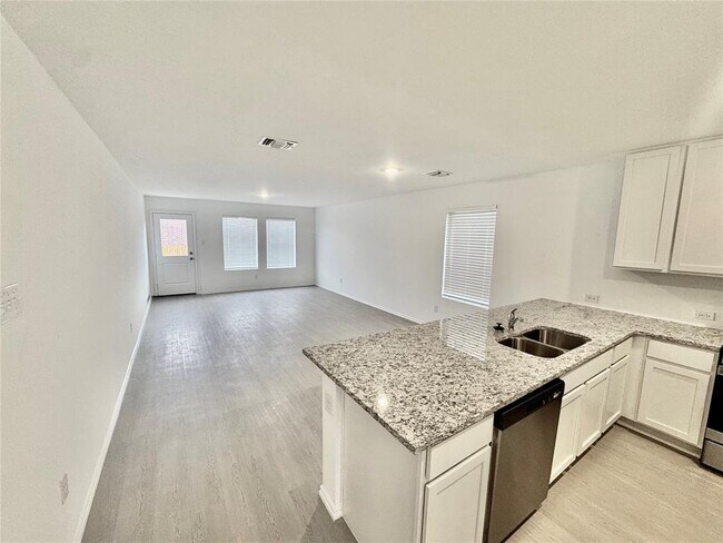 Building Photo - 3305 NW 148th St