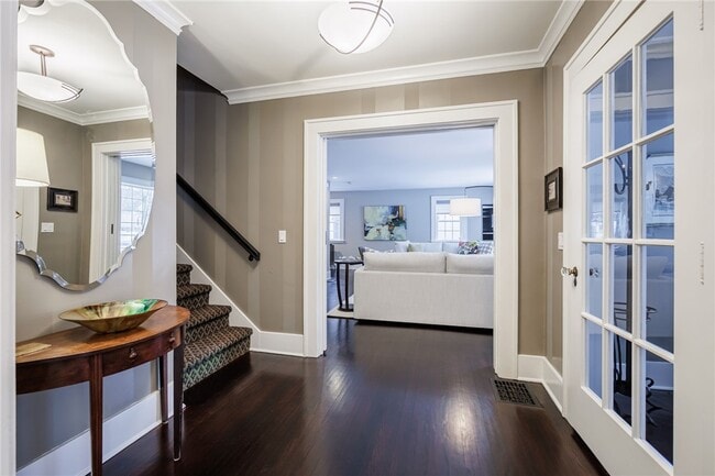 Building Photo - 230 San Gabriel Dr