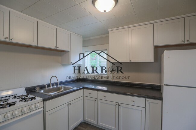 Foto del edificio - 212 7th St NW