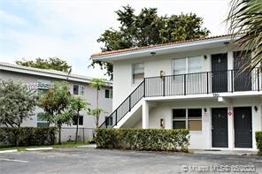 Foto principal - 7901 NW 44th Ct
