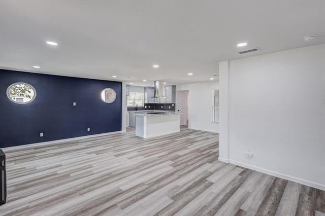 Foto del edificio - 322 NE 29th St