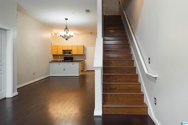 Foto del edificio - 2020 5th Ave S