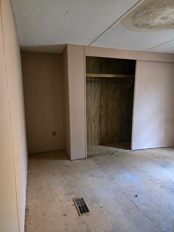 Building Photo - 359 Dallas Spencer Mountain Rd